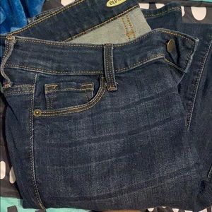 Old navy rockstar jeans size six long .